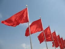 Les drapeaux rouges